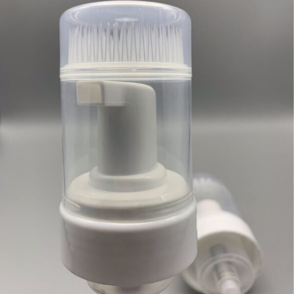 external foam pump new style facial cleansing mousse with dirt removing and whitening functions suitable for down filled clothes and shoes